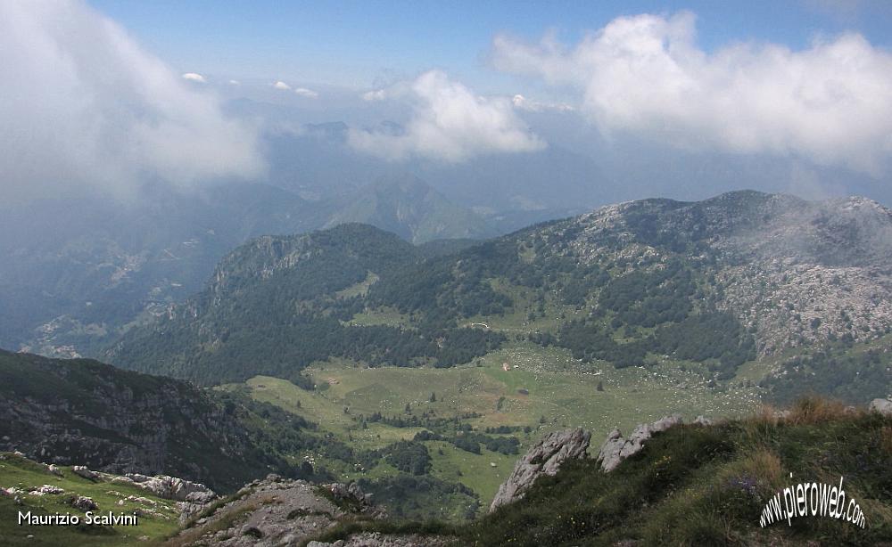 25 Panorama Val Brembana.JPG